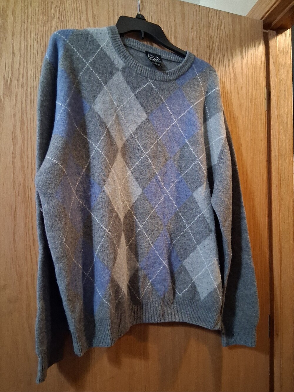 Jos a bank long-sleeve lambswool knit pullover sweater Argyle Crewneck, Large
